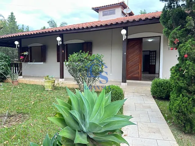 Casa 3 quartos e 4 banheiros, à venda, no bairro Fazenda da Ilha em Embu-Guaçu