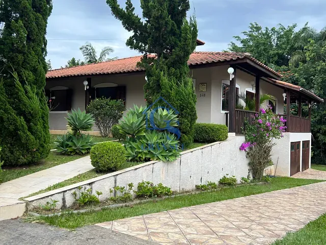 Casa 3 quartos e 4 banheiros, à venda, no bairro Fazenda da Ilha em Embu-Guaçu