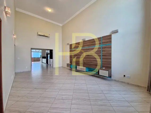 Casa 3 quartos e 3 banheiros, à venda, no bairro Jardim Portobello em Sorocaba