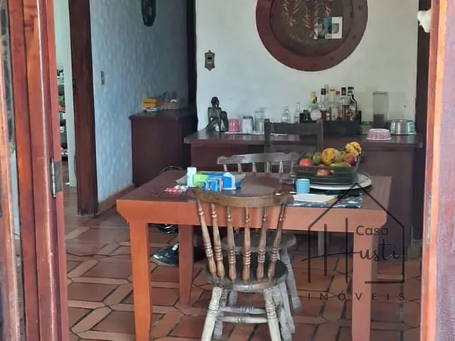 Casa com 1130m² 6 quartos e 5 banheiros, à venda, no bairro Praia do Arrastão em São Sebastião