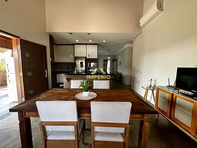 Casa com 1020m² 2 quartos e 2 banheiros, à venda, no bairro Jardim Buru em Salto