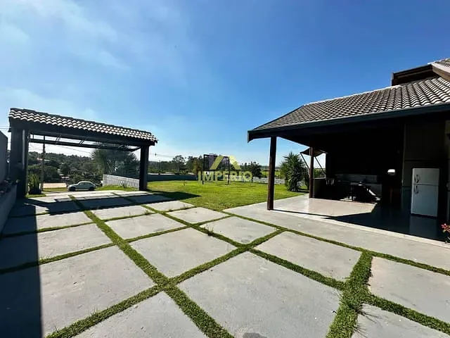 Casa com 1020m² 2 quartos e 2 banheiros, à venda, no bairro Jardim Buru em Salto