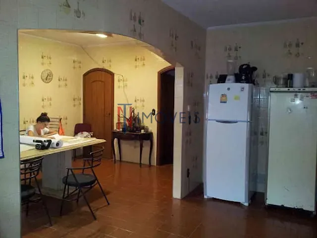 Casa com 1200m² 4 quartos e 4 banheiros, à venda, no bairro Cidade Satélite em Atibaia