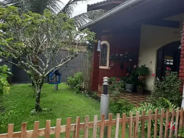 Casa 3 quartos e 1 banheiro, à venda, no bairro Cibratel II em Itanhaém