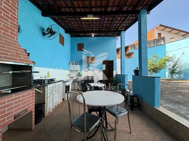 Casa 2 quartos e 3 banheiros, à venda, no bairro Jardim Luiz Cia em Sumaré