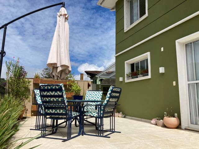 Foto do Casa - EM CONDOMÍNIO FECHADO COM ÁREA DE LAZER COMPLETA.. | Karl-Hammes Imóveis