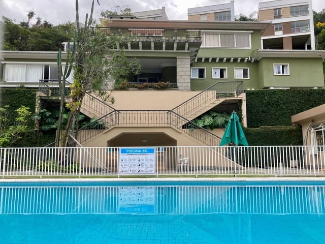 Foto do Casa - EM CONDOMÍNIO FECHADO COM ÁREA DE LAZER COMPLETA.. | Karl-Hammes Imóveis