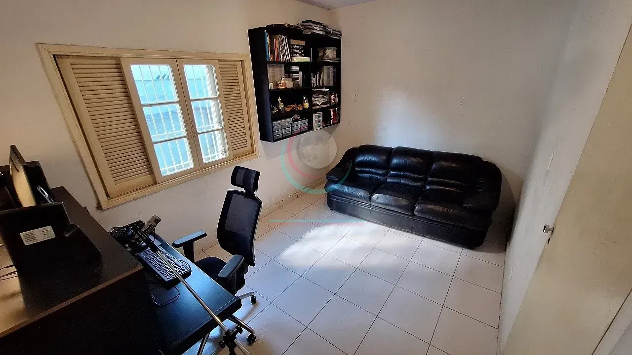 Casa, 4 quartos, 325 m² - Foto 24