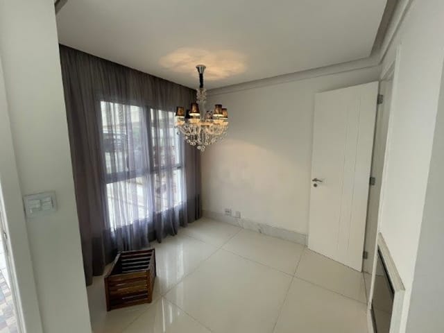 Casa 4 quartos e 4 banheiros, para alugar, no bairro Tamboré em Santana de Parnaíba