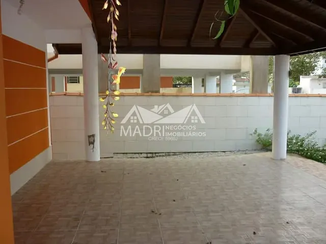 Casa com 482m², à venda, no bairro Forquilhas em São José