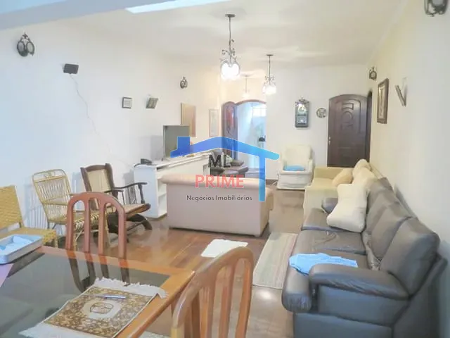 Casa com 260m² 3 quartos e 2 banheiros, à venda, no bairro Jardim Avelino em São Paulo
