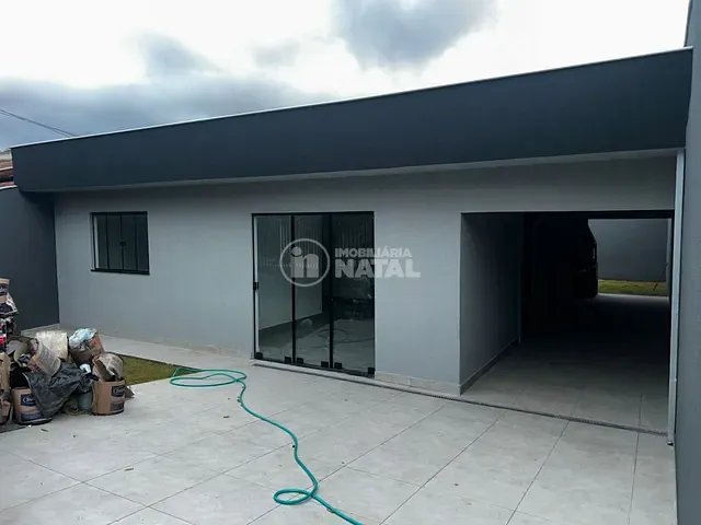 Casa com 200m² 3 quartos e 2 banheiros, à venda, no bairro Conjunto Farid Libos em Londrina