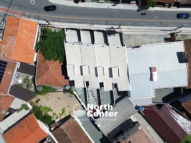 Casa com 152m² 3 quartos e 3 banheiros, à venda, no bairro CENTRO em Balneário Barra do Sul