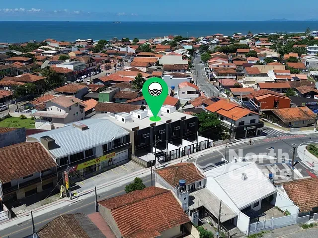 Casa com 152m² 3 quartos e 3 banheiros, à venda, no bairro CENTRO em Balneário Barra do Sul