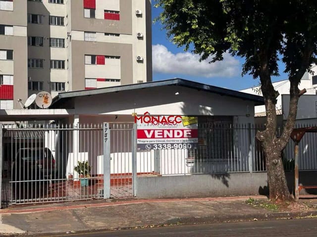 Casa com 330m² 3 quartos e 1 banheiro, à venda, no bairro Vila Ipiranga em Londrina
