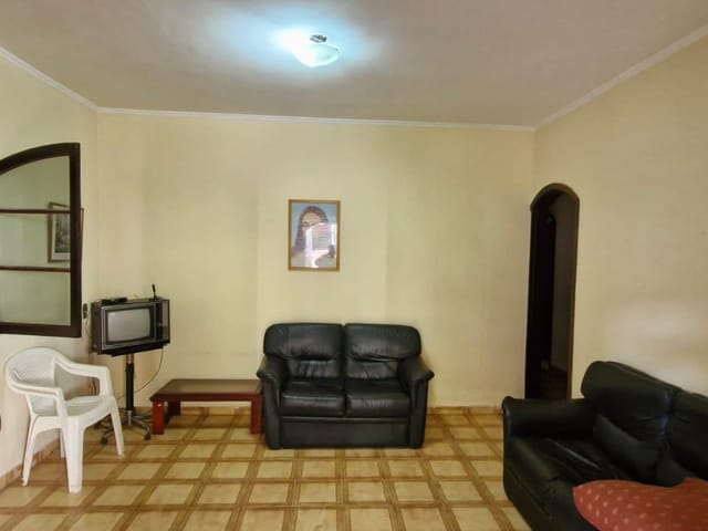 Casa 3 quartos e 2 banheiros, à venda, no bairro centro em Vassouras