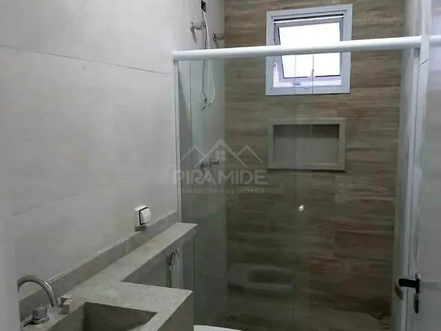Casa com 218m² 4 quartos e 2 banheiros, à venda, no bairro Residencial Morumbí em Poços de Caldas