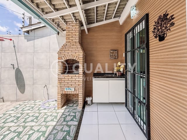 Casa com 192m² 3 quartos e 2 banheiros, à venda, no bairro Jangurussu em Fortaleza