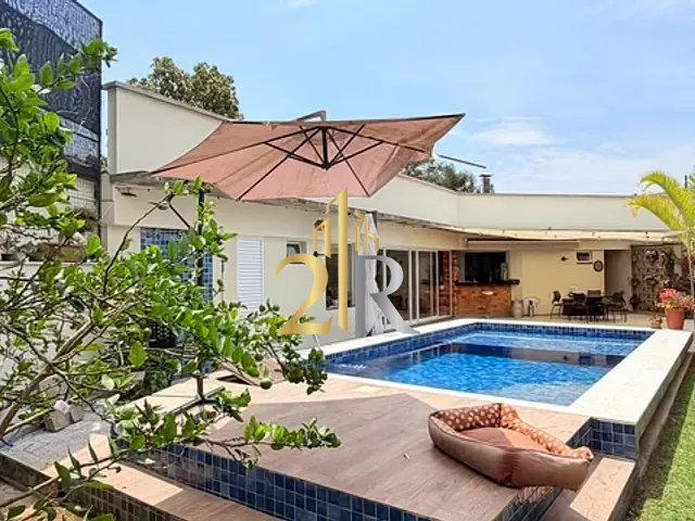 Casa com 870m² 4 quartos e 6 banheiros, à venda, no bairro Interlagos em São Paulo