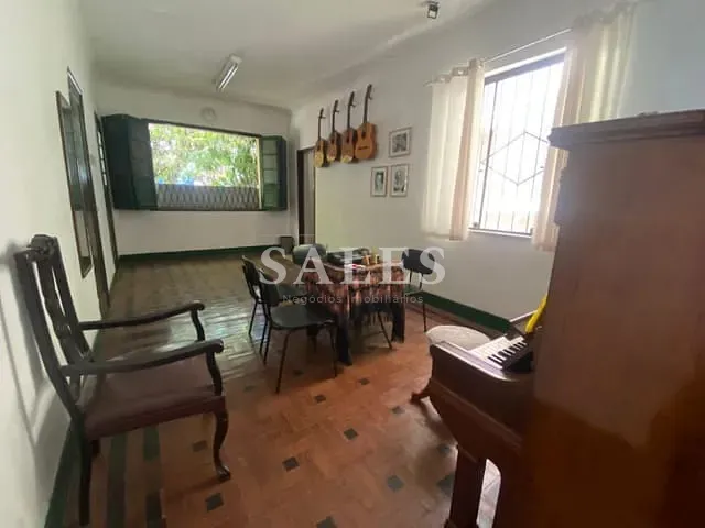 Casa com 150m² 5 quartos e 3 banheiros, à venda, no bairro Alto dos Passos em Juiz de Fora