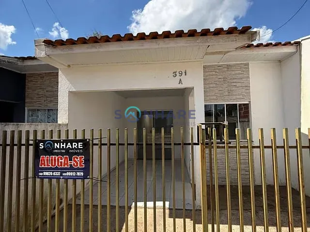 Casa 2 quartos e 1 banheiro, para alugar, no bairro Residencial Alvorada em Tomazina