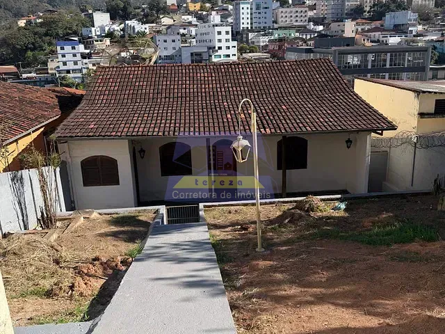 Casa com 360m² 3 quartos e 2 banheiros, à venda, no bairro Centro em Itabira