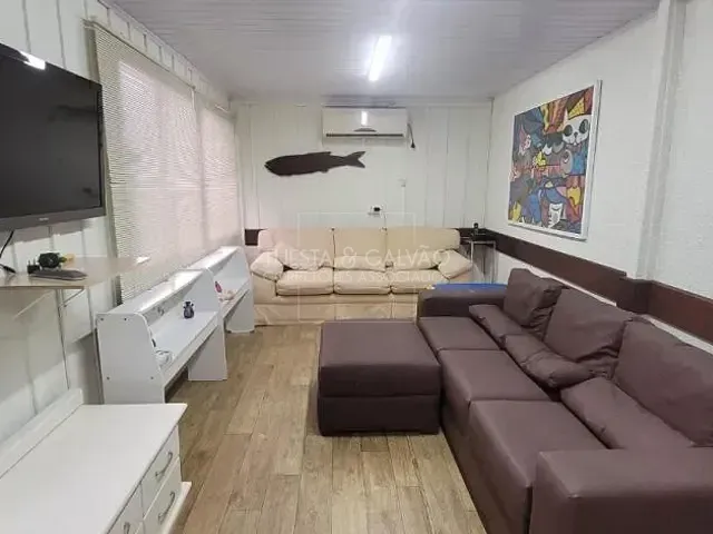 Casa com 250m² 5 quartos e 4 banheiros, à venda, no bairro Centro em Guaratuba
