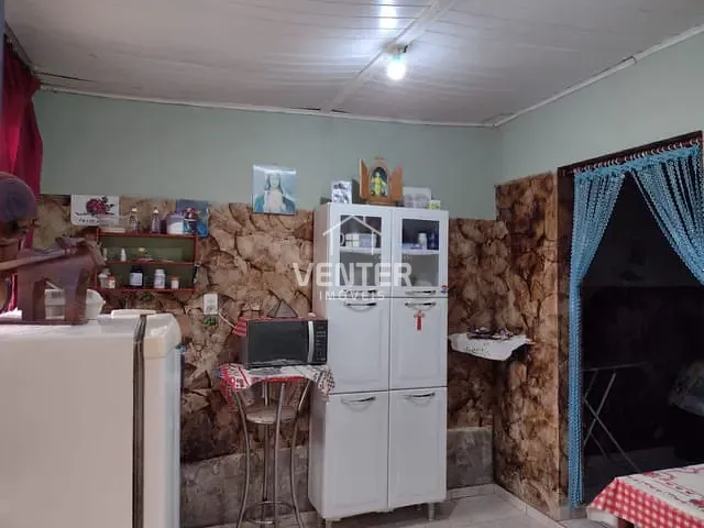 Casa com 169m² 1 quarto e 1 banheiro, à venda, no bairro Chácara Guizard em Taubaté