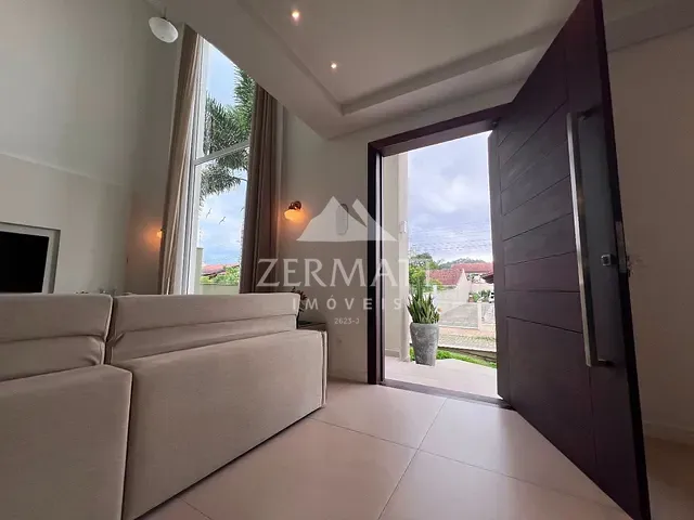 Casa com 779m² 5 quartos e 5 banheiros, à venda, no bairro Vorstadt em Blumenau