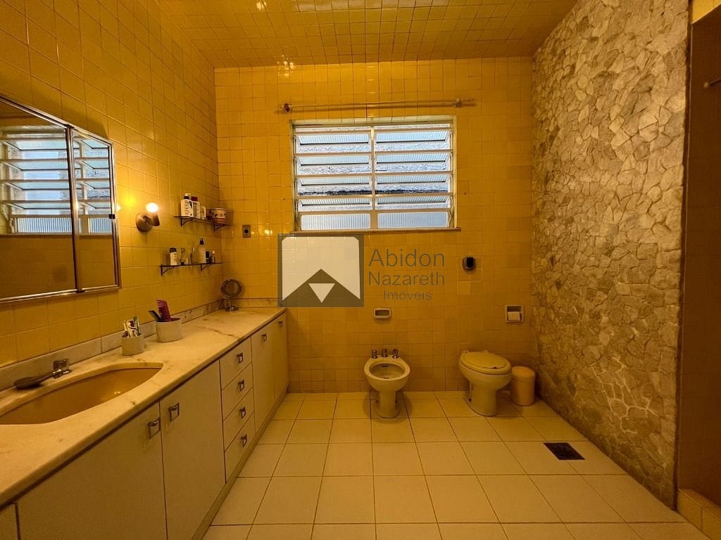 Casa à venda com 4 quartos, 310m² - Foto 31
