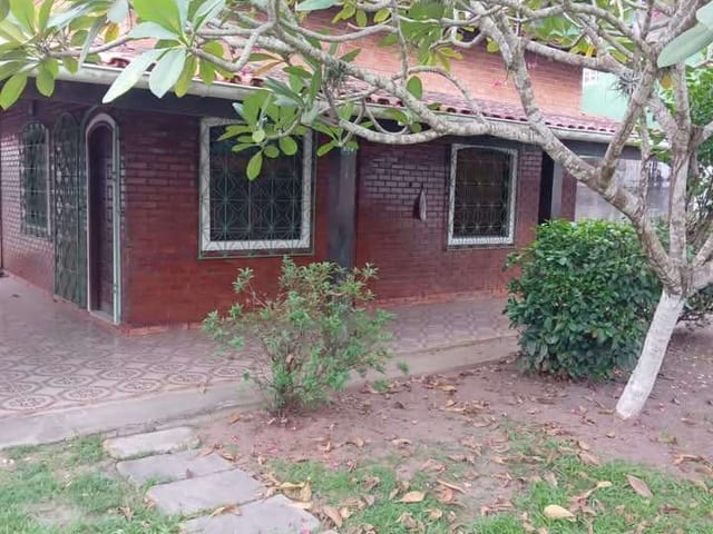 Casa com 360m² 2 quartos e 2 banheiros, à venda, no bairro Novo Rio das Ostras em Rio das Ostras
