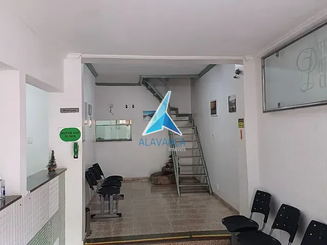 Casa com 495m² 11 quartos e 6 banheiros, à venda, no bairro Esplanada em Governador Valadares