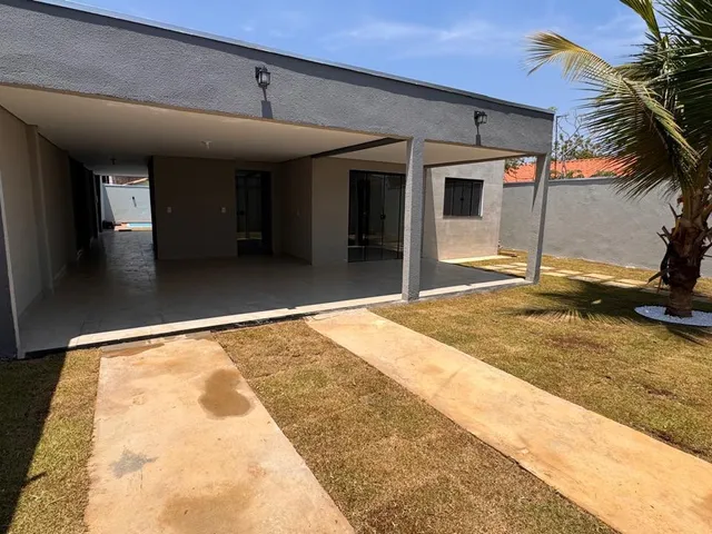 Casa 3 quartos e 2 banheiros, à venda, no bairro Plano Diretor Sul em Palmas