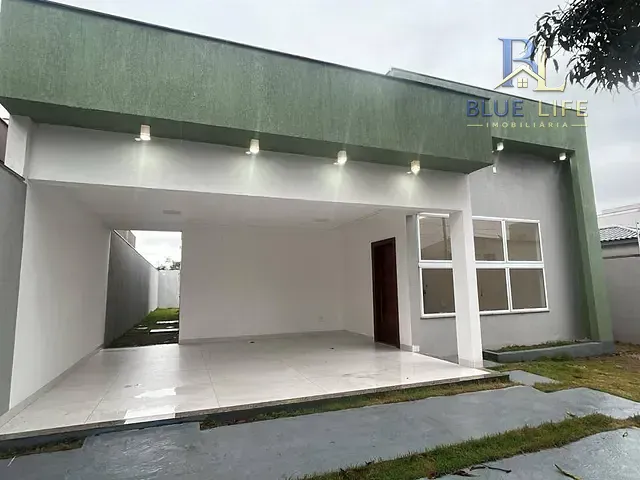 Casa 3 quartos e 3 banheiros, à venda, no bairro Morada do Sol em Vila Velha