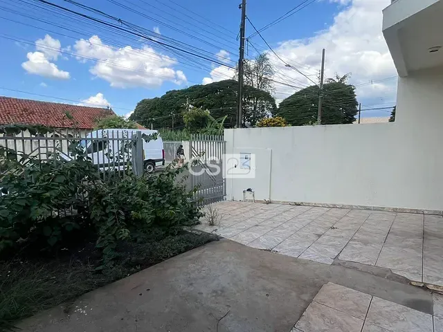 Casa com 120m² 3 quartos e 3 banheiros, para alugar, no bairro Sabará I em Londrina
