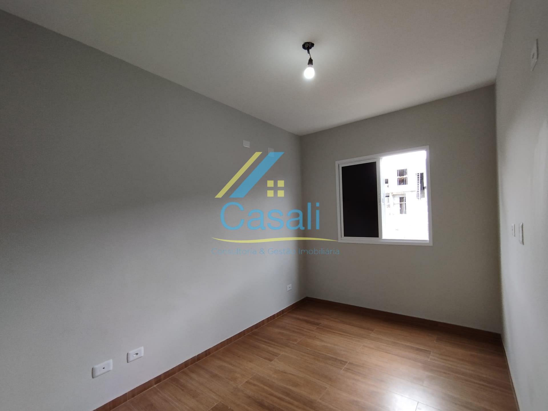 Casa à venda com 2 quartos, 57m² - Foto 14