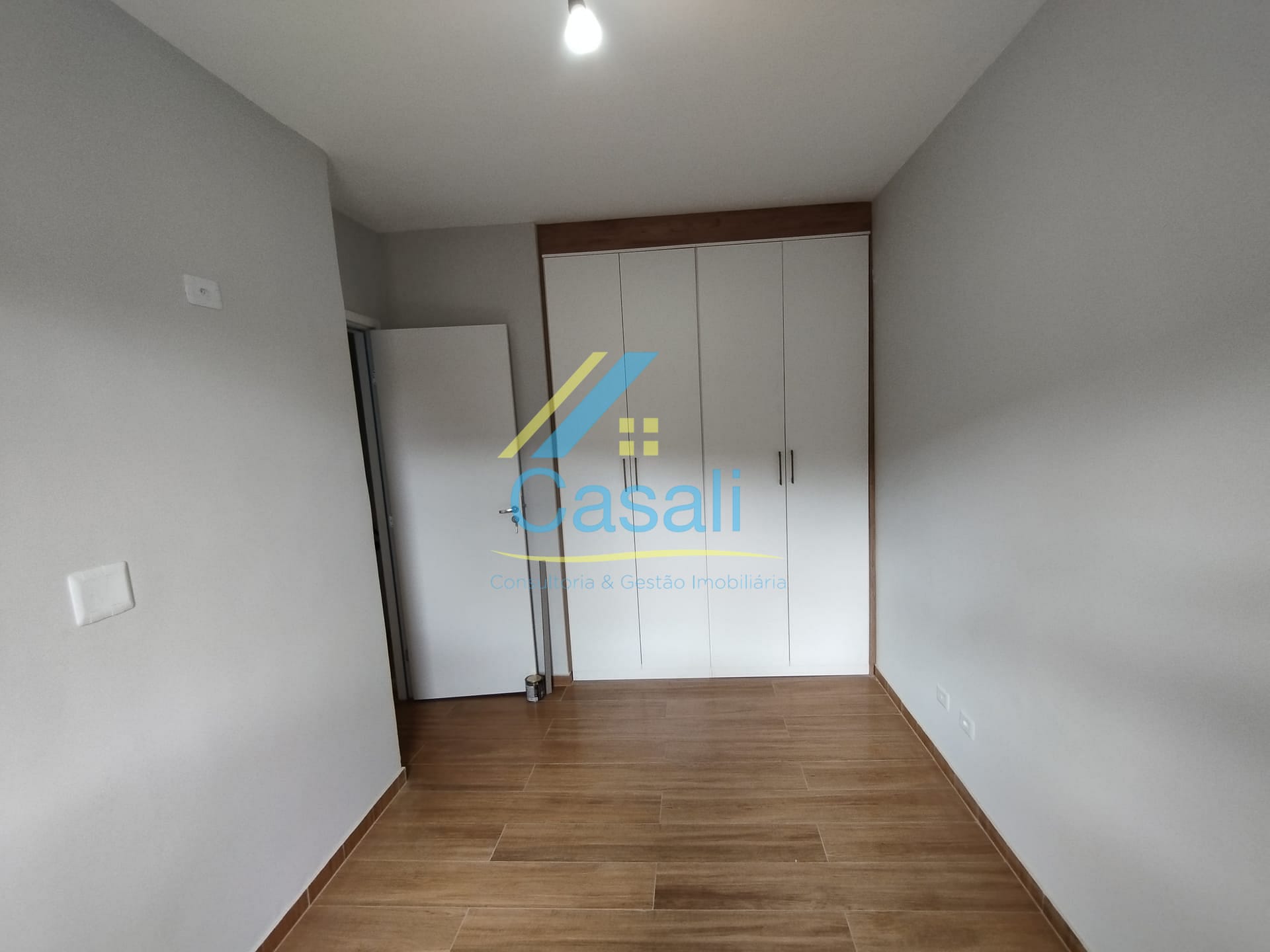 Casa à venda com 2 quartos, 57m² - Foto 15