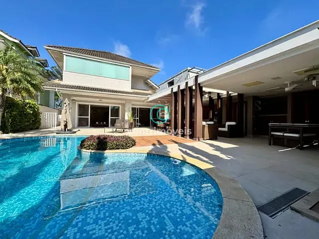 Casa com 500m² 6 quartos e 10 banheiros, para alugar, no bairro Barra da Tijuca em Rio de Janeiro