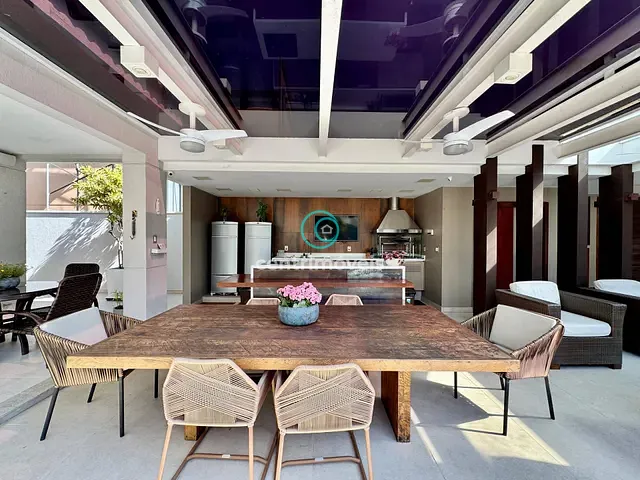 Casa com 500m² 6 quartos e 10 banheiros, para alugar, no bairro Barra da Tijuca em Rio de Janeiro