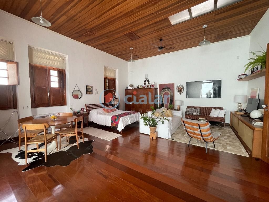 Casa, 3 quartos, 203 m² - Foto 1
