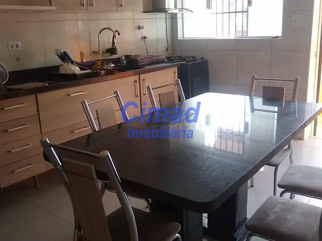 Casa 5 quartos e 2 banheiros, à venda, no bairro Vila Paiva em São Paulo