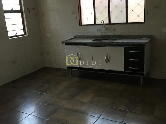 Casa 3 quartos e 2 banheiros, à venda, no bairro Centro em Porto Feliz