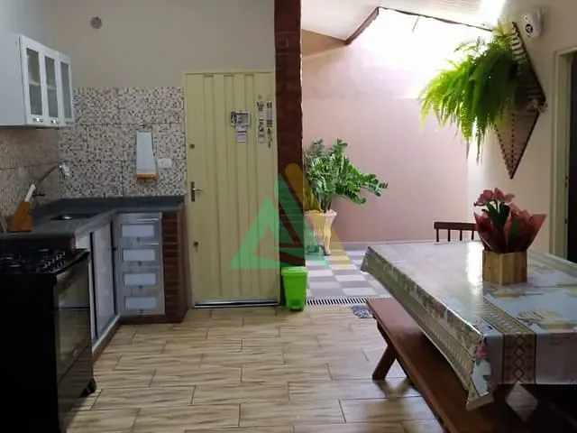 Casa com 200m² 2 quartos e 1 banheiro, à venda, no bairro Jardim Santa Terezinha II em Mogi Guaçu