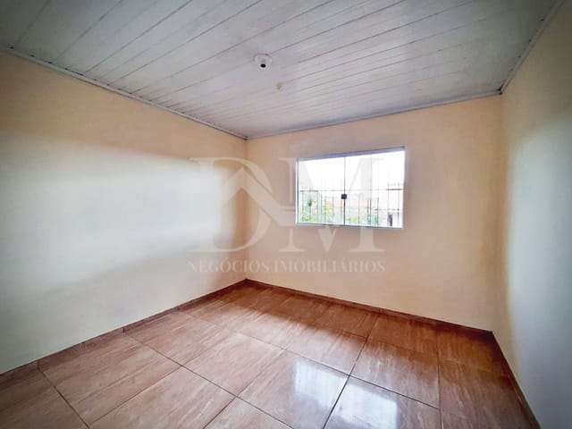 Casa 2 quartos e 1 banheiro, à venda, no bairro Jardim Primavera III em Jaguariaíva