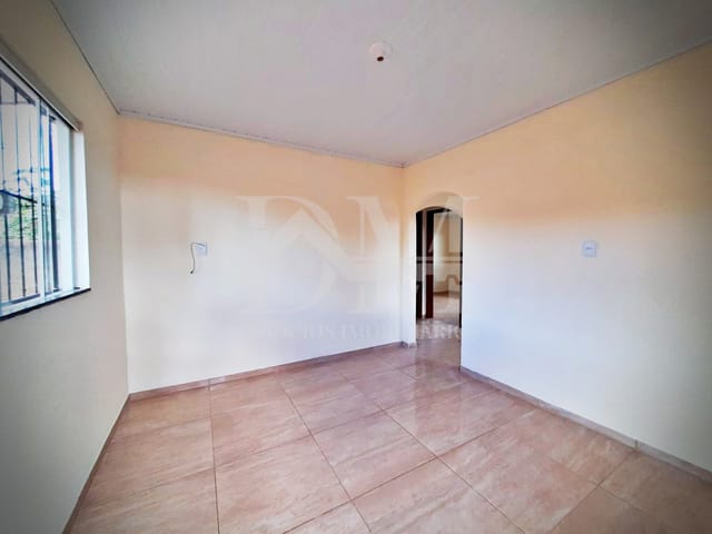 Casa 2 quartos e 1 banheiro, à venda, no bairro Jardim Primavera III em Jaguariaíva