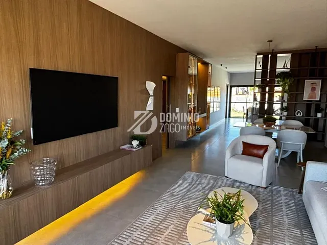 Casa com 250m² 2 quartos e 2 banheiros, à venda, no bairro Jockey Park em Uberaba