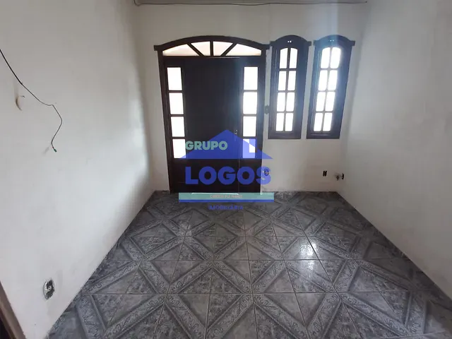 Casa com 238m² 3 quartos e 1 banheiro, à venda, no bairro Lourdes em João Monlevade