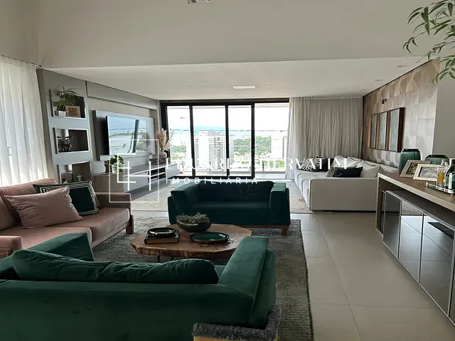 Casa 3 quartos e 5 banheiros, à venda, no bairro Jardim Florestal em Jundiaí