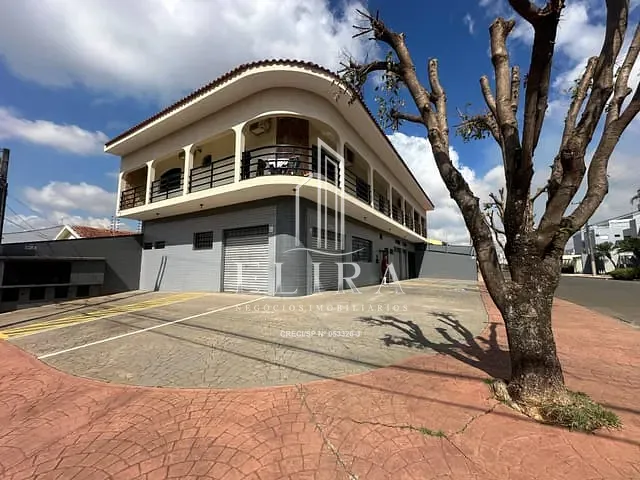 Sobrado com 358m² 4 quartos e 4 banheiros, à venda, no bairro Parque Novo Mundo em Americana