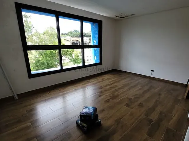 Casa com 500m² 5 quartos e 3 banheiros, à venda, no bairro Reserva Vale Verde em Cotia